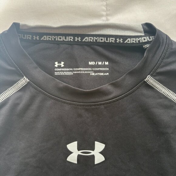 Under Armour Compression Shirt - Picture 3 of 4